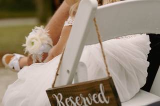 Little Miss Lovely Floral Design & Event Decorating - 14