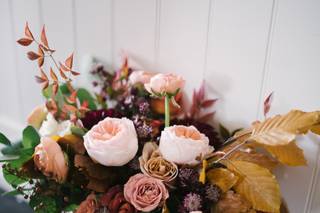 ADORNMENTS flowers & finery - 12