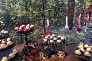 LA DI DA Weddings & Events - 23