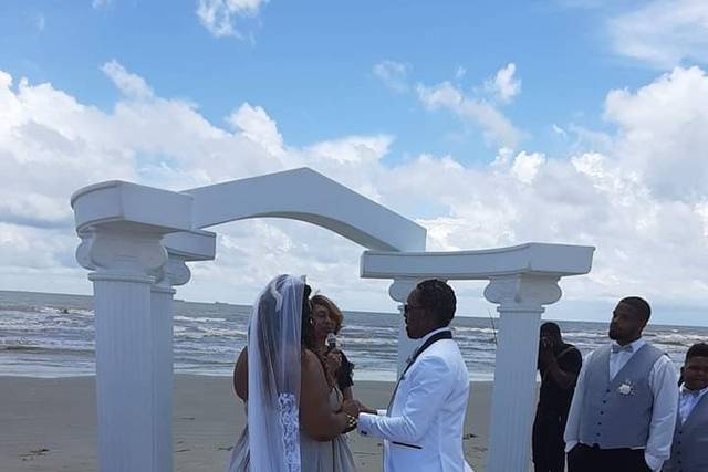 The Total Wedding Experience Reviews - Galveston, TX - 22 Reviews