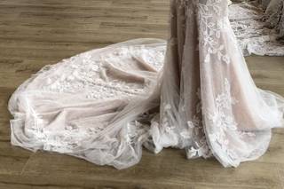 The White Magnolia Bridal Collection - 12
