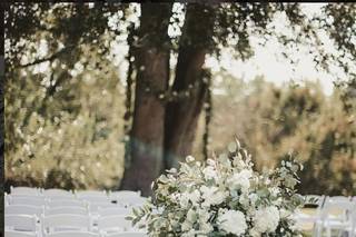 Bella Sorella Floral Design - 20
