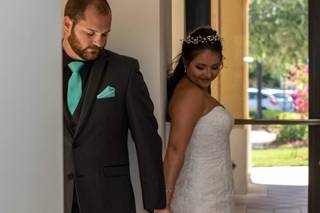 Unique Memorable Moments Photo and Video - 76