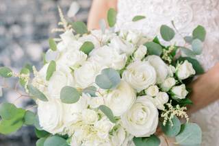 La Vie en Rose Floral & Event Designs - 5
