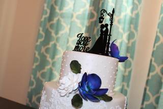 Couture Cakes by Lia, LLC - 40