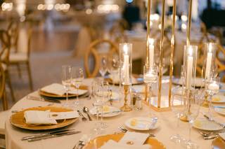 Linens & Flowers Design - 77