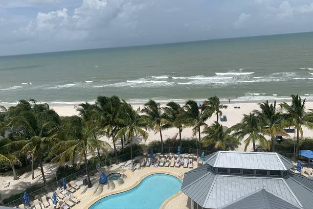 The Naples Beach Hotel & Golf Club 2