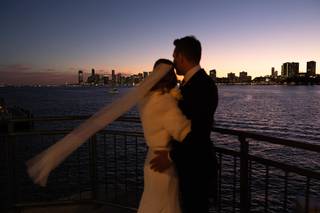 Sunset Terrace at Chelsea Piers - 13