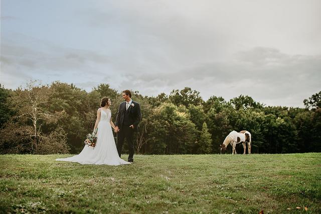 The Rustic Barn at Pleasantly Devine Stables - 3