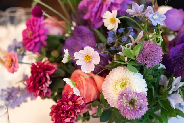 Wild Floral Design 4
