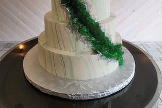 Mike's Amazing Cakes - 19