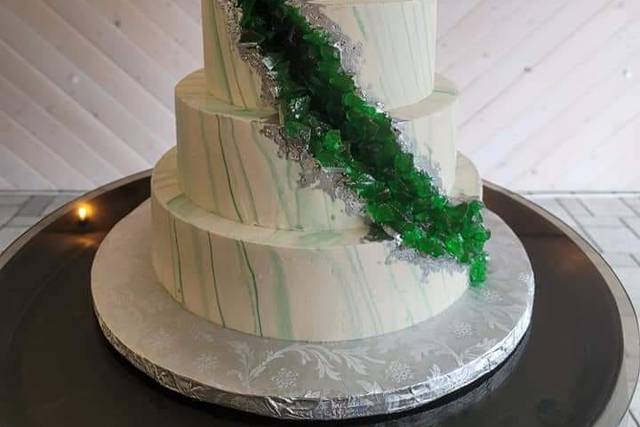 Mike's Amazing Cakes 5