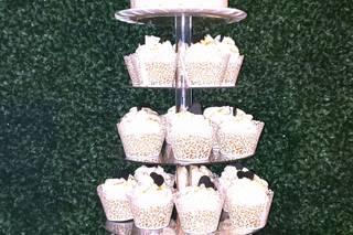 Butter Bears Cupcakery - 29
