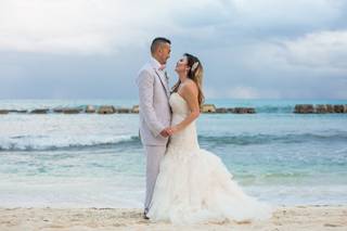 Modern Romance Travel - 30