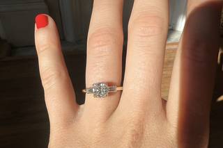Yours and Mine Jewelers - 5