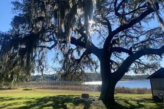 Historic Lakefront Estate - 8