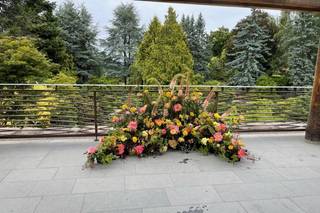 Bond in Bloom - 15