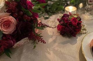Custom Floral Designs -Diane Gaudett - 10