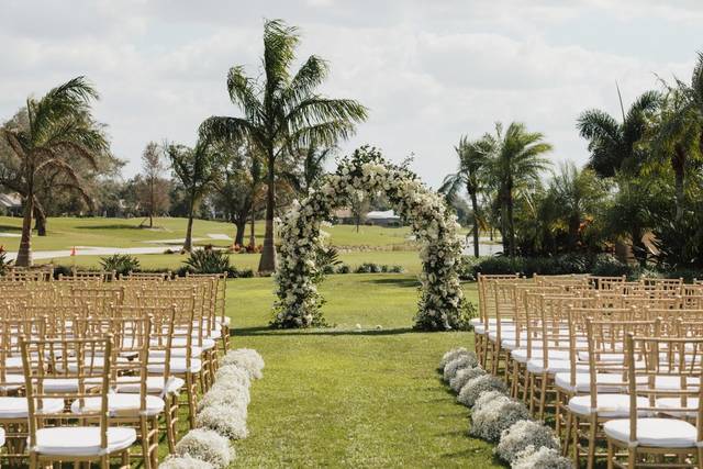 Vineyards Country Club 1