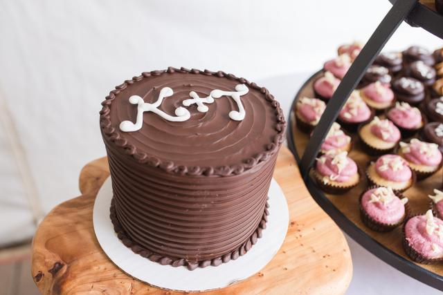Extraordinary Cupcakes - 1