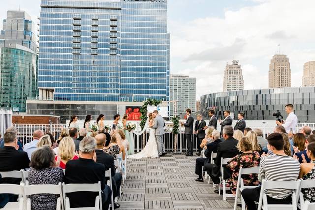 The Terrace on Grand 2