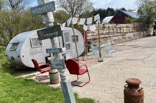 Burlap & Lace Barn - 12