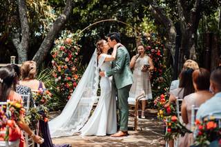 Red Velvet Weddings - 101