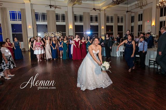 ALEMAN PHOTOS 3