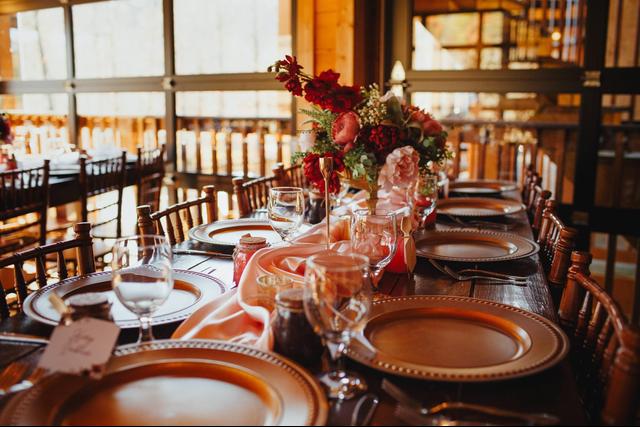 Lindsey Mae Events & Designs - 1