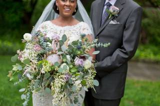 Fleur De Lis Florist - 81
