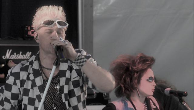 The Deloreans - 4