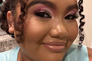 Kenya Enhancing Beauty - 24