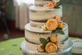 Lake House Cake by Shannon - 36