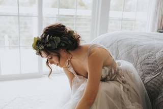 Silhouette On Site Hair and Makeup - 60