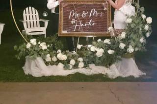 Honey Bunch Bouquets - 12
