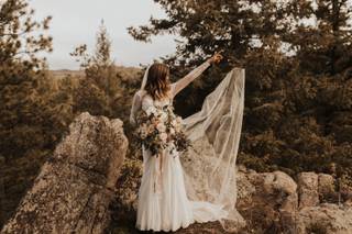 d'Anelli Bridal, Special Occasion, and Prom - 14