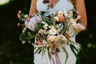 Wild Hare Floral Co - 29