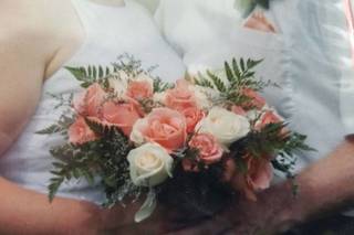 Dreyer House Florals - 117