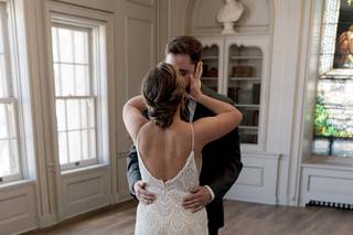The Wedding Shoppe - 114
