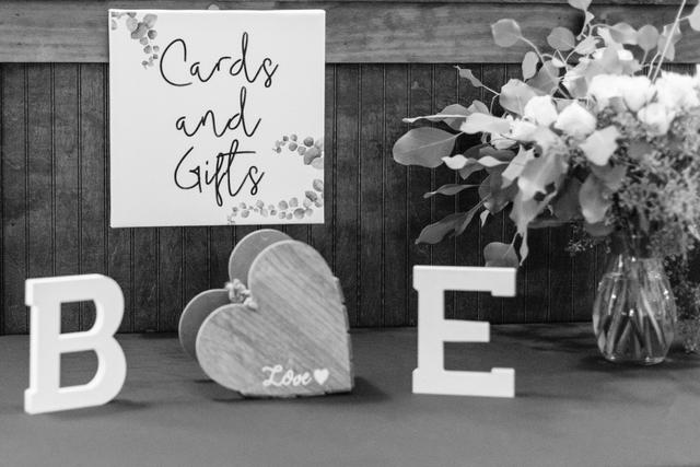 Hilly Fields Florist & Gifts - 1