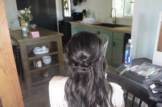 Mickie Hanson Make-Up Artistry & Hair Design - 14