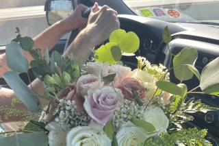Clare's Corner Floral - 42