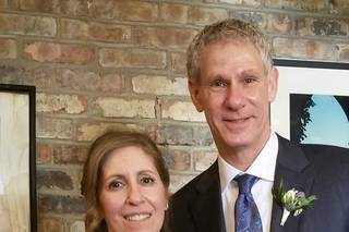 SANDY THINNES | MAKEUP ARTIST - 22