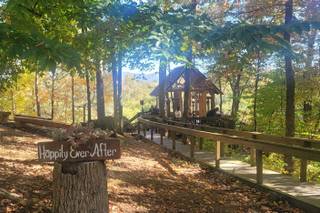 Nolichuckey Bluffs Bed & Breakfast Cabins & Wedding Venue - 15