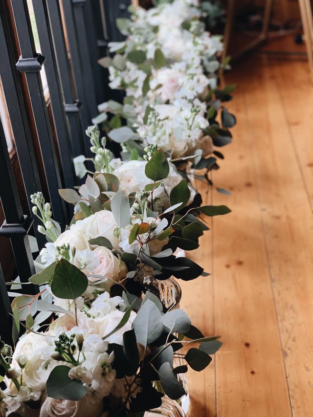 Ann's Flowers Decor & More - 1