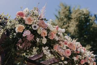 Monzie's Floral Design - 20