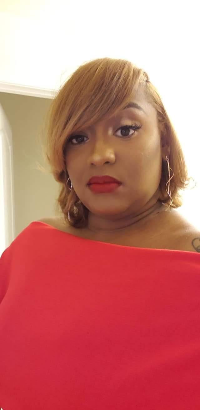 Makeup by: Dawn Aisha - 2