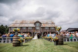 Trillium Creek Wedding and Event Barn - 13