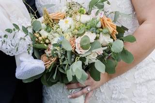 Clare's Corner Floral - 38