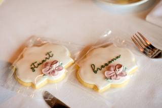 Jessie B's Custom Cookies - 16
